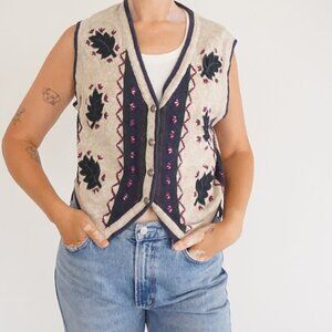 Vintage Christopher & Banks Leaf Embroidered Knit Sweater Vest Cottagecore S